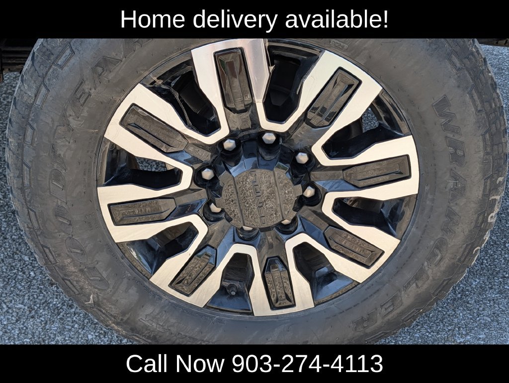 Used 2024 GMC Sierra 2500 Denali Ultimate AWD/4WD image 12