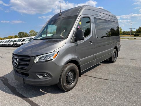 Certified 2024 Mercedes-Benz Sprinter 2500 image 8