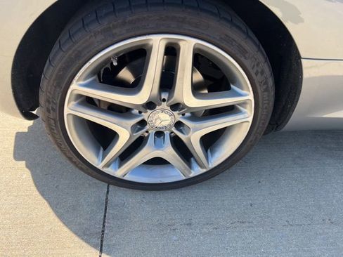 Used 2015 Mercedes-Benz SLK 250 image 16