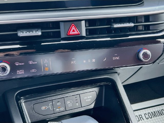 New 2027 Kia K5 GT-Line FWD image 16