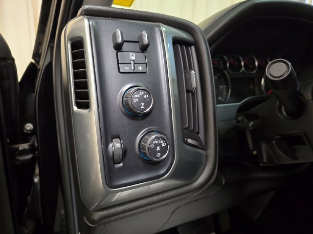 Used 2014 Chevrolet Silverado 1500 LTZ AWD/4WD image 18