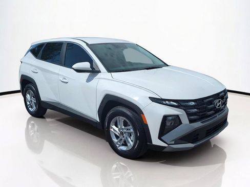 New 2026 Hyundai Tucson SE FWD image 2