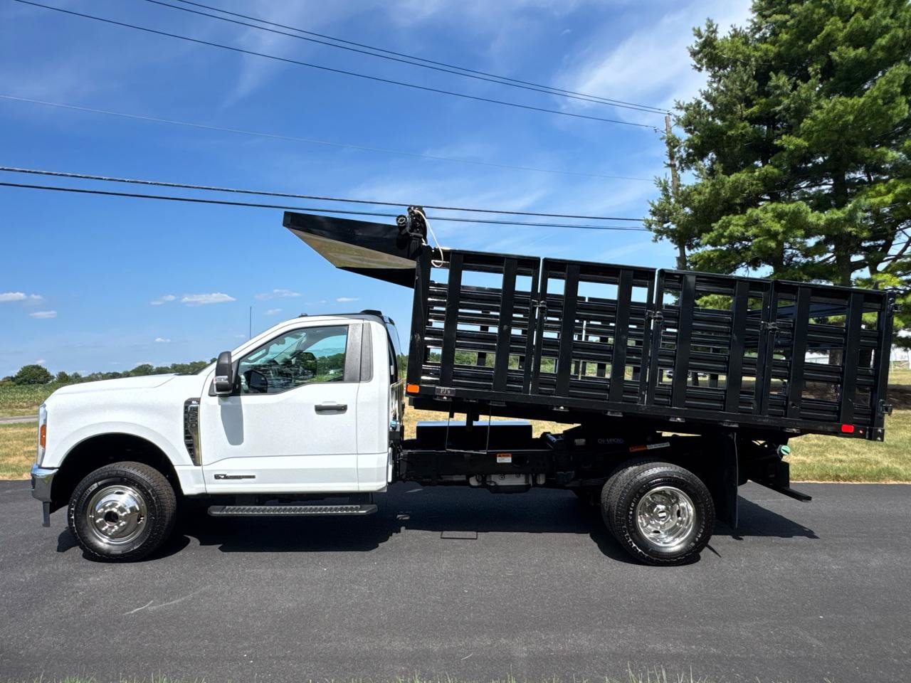 Used 2024 Ford F350 XL w/ Snow Plow Prep Package AWD/4WD image 3