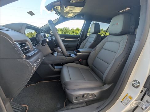 New 2026 GMC Terrain AT4 AWD/4WD image 12