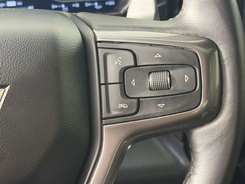Used 2023 Chevrolet Silverado 1500 ZR2 w/ Technology Package image 18