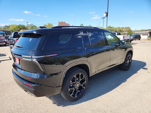 New 2026 Chevrolet Traverse RS image 8