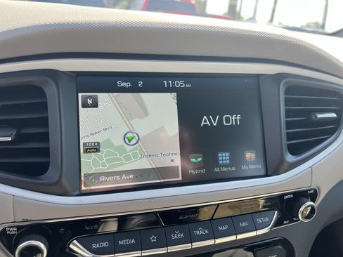 Used 2019 Hyundai Ioniq Limited w/ Ultimate Package 02 FWD image 23
