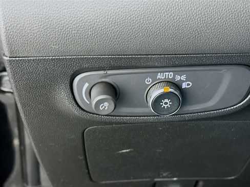 Used 2025 Buick Encore GX Preferred image 17