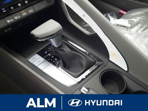 New 2025 Hyundai Elantra Sport image 20