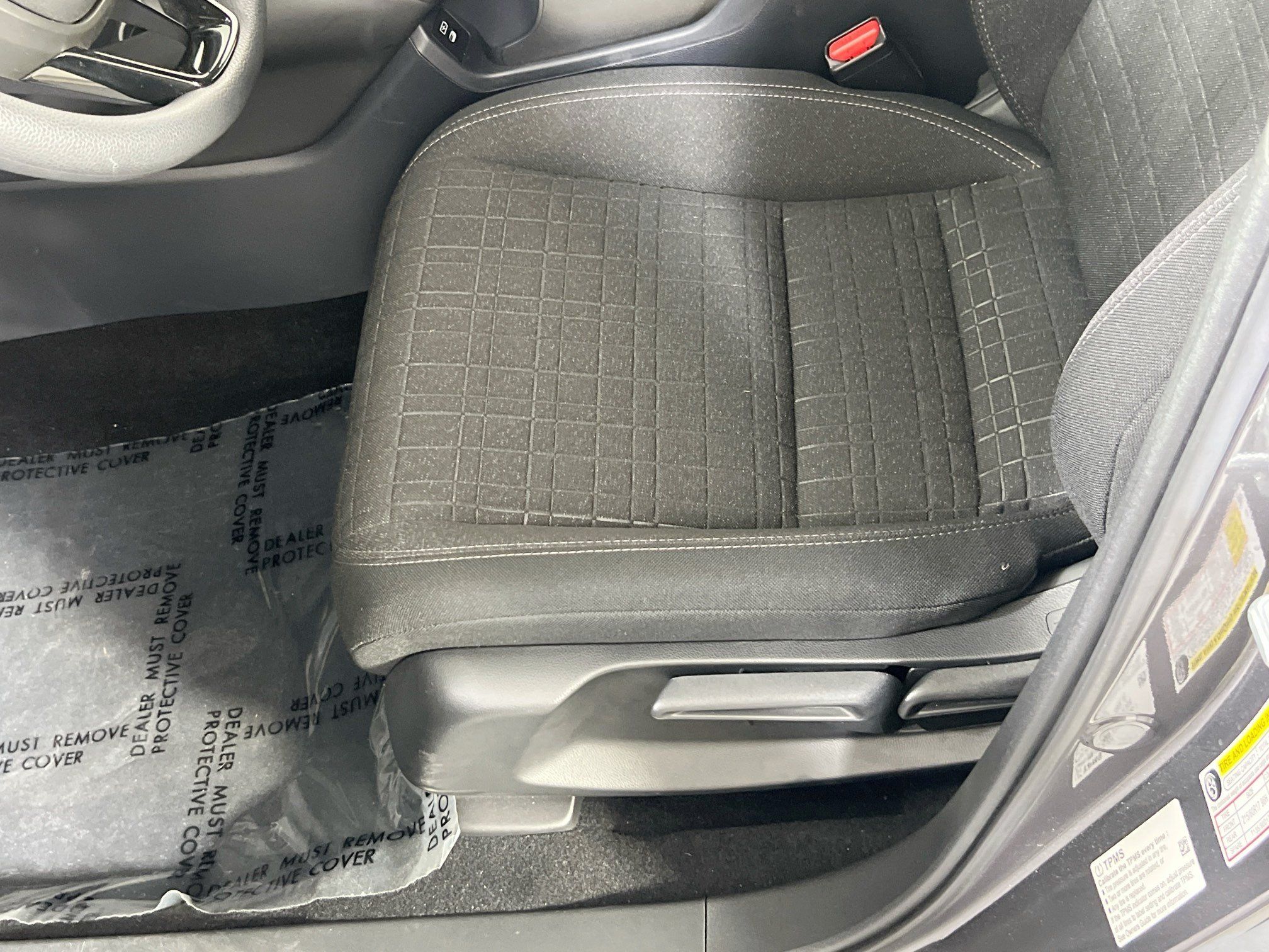 Used 2025 Honda HR-V LX image 18