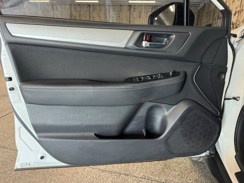 Used 2019 Subaru Outback 2.5i Premium AWD/4WD image 15