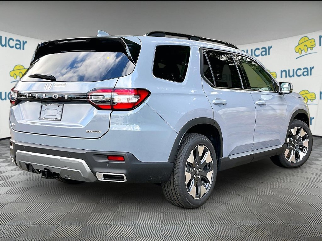New 2026 Honda Pilot Touring image 6