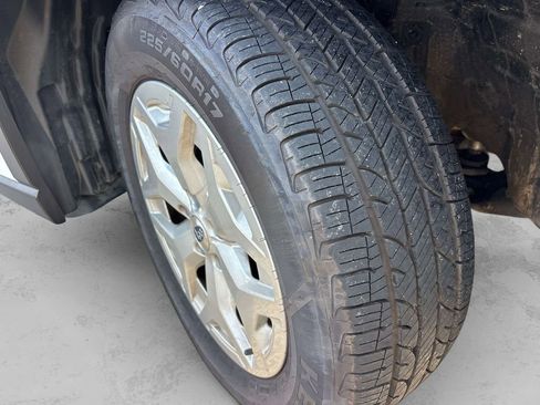 Used 2023 Subaru Forester image 9