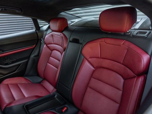 Certified 2020 Porsche Taycan Turbo image 17