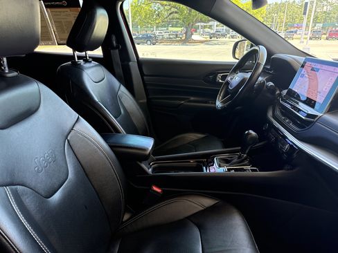 Used 2022 Jeep Compass High Altitude image 32