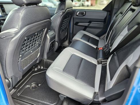 Certified 2024 Ford Bronco Black Diamond image 17