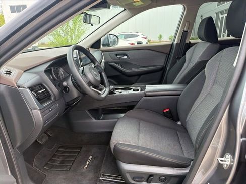 Used 2021 Nissan Rogue SV AWD/4WD image 23