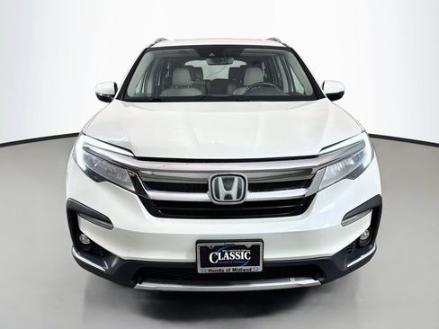Used 2019 Honda Pilot Touring image 2