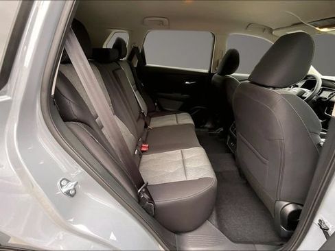 New 2026 Nissan Rogue SV FWD image 9