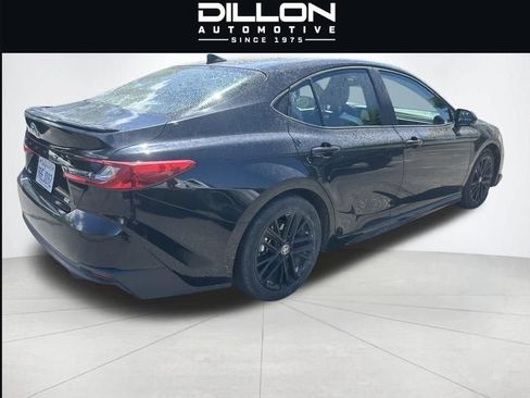 Used 2025 Toyota Camry SE FWD image 21
