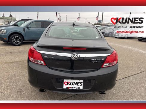 Used 2013 Buick Regal Premium image 8