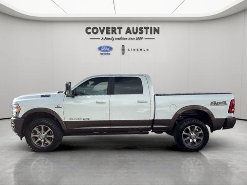 Used 2022 RAM 2500 Limited AWD/4WD image 2
