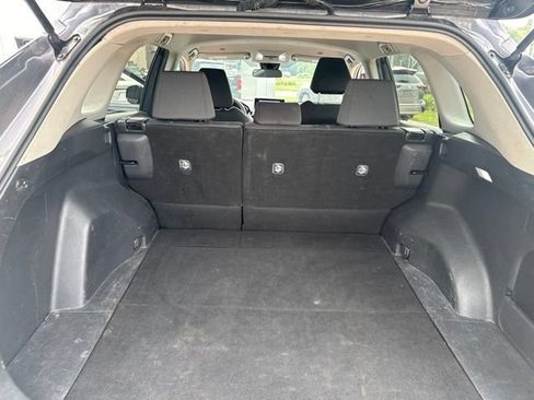 Used 2024 Toyota RAV4 XLE FWD image 28