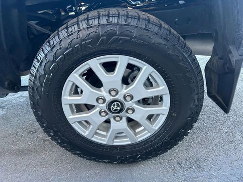 Used 2024 Toyota Tacoma SR5 image 16