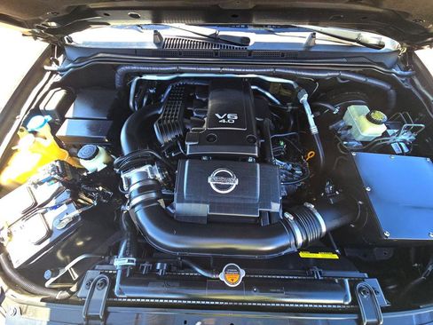 Used 2017 Nissan Frontier SV AWD/4WD image 30