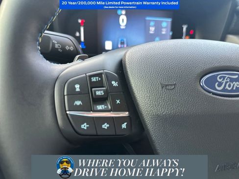 New 2025 Ford Maverick Lobo image 14