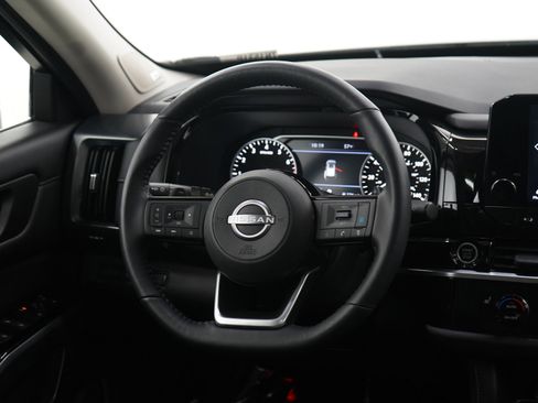 Used 2023 Nissan Pathfinder SL w/ SL Premium Package image 14