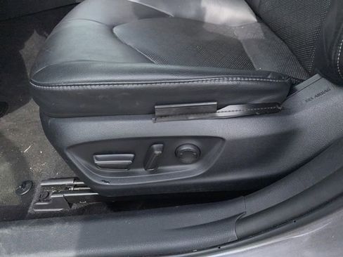Used 2023 Toyota Camry XSE FWD image 27