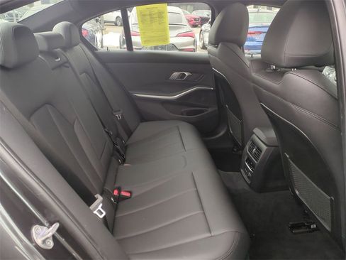 Used 2020 BMW 330i xDrive Sedan w/ Driving Assistance Package image 28