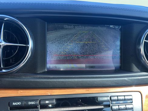 Used 2014 Mercedes-Benz SL 550 image 15