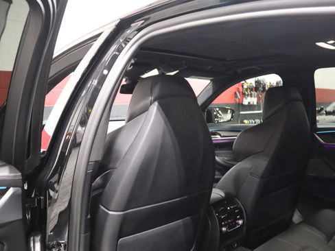 Used 2019 BMW M5 4dr Sedan w/ Executive Package image 41
