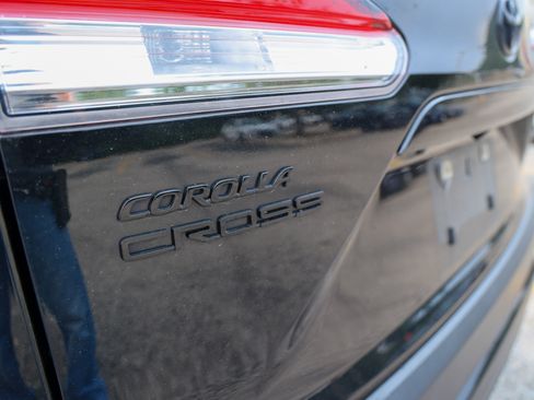Used 2023 Toyota Corolla Cross AWD Hybrid image 10