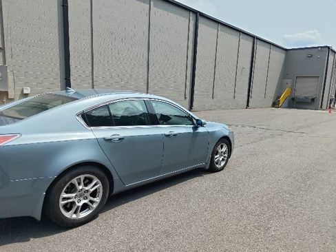 Used 2009 Acura TL w/ Technology Package FWD image 2