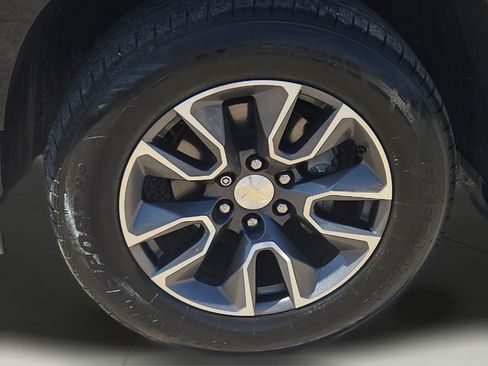 Used 2021 Chevrolet Silverado 1500 LT w/ Texas Edition Plus RWD image 17