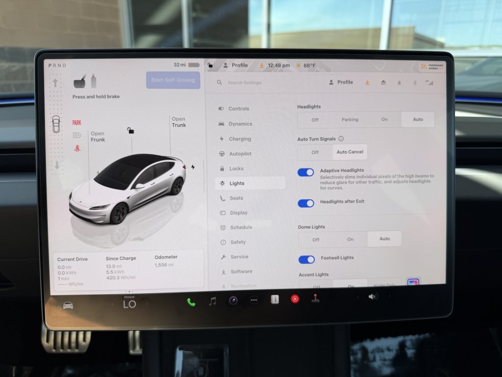 Used 2025 Tesla Model 3 Performance AWD/4WD image 21