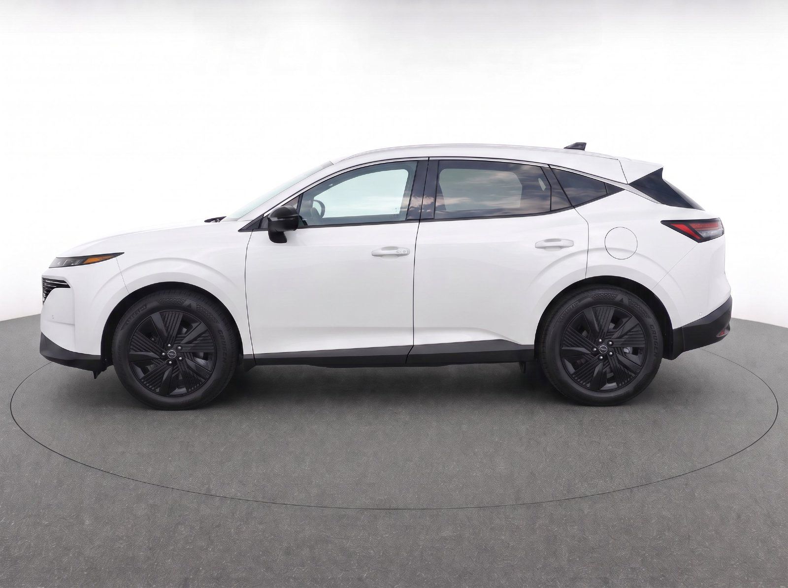 Used 2025 Nissan Murano SV AWD/4WD image 7