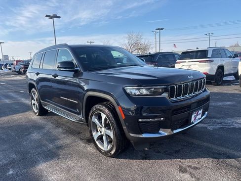 Used 2024 Jeep Grand Cherokee L Limited w/ Luxury Tech Group II image 7