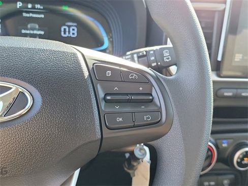 New 2026 Hyundai Venue SE image 6