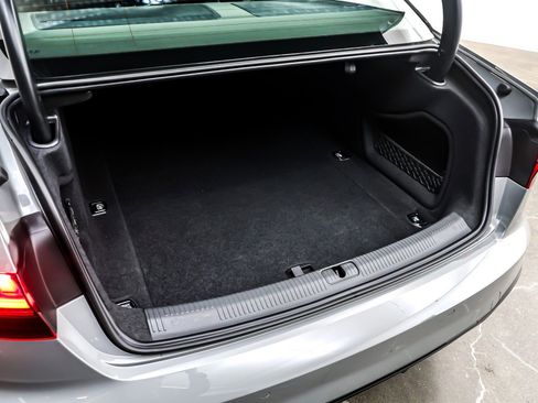 Used 2021 Audi S4 Premium Plus w/ Premium Plus Package image 23