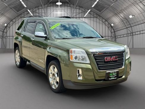 Used 2015 GMC Terrain SLE w/ Chrome Edition AWD/4WD image 1