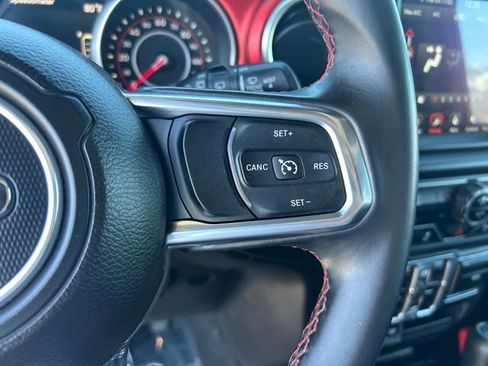 Used 2018 Jeep Wrangler Unlimited Rubicon image 19