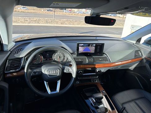 Used 2023 Audi Q5 2.0T Premium w/ Convenience Package image 13
