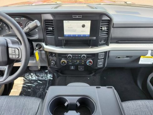 New 2026 Ford F250 XLT w/ FX4 Off-Road Package AWD/4WD image 14