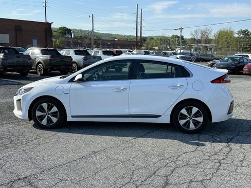 Used 2019 Hyundai Ioniq Limited FWD image 5