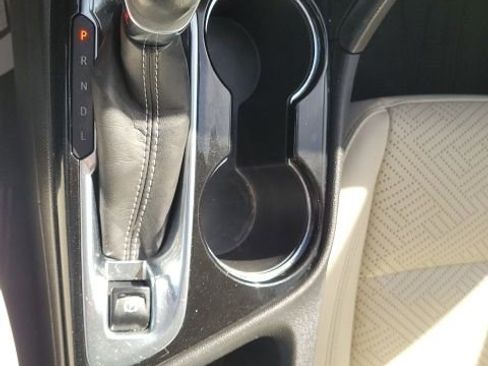 Used 2021 Buick Encore GX Essence w/ Advanced Technology Package image 19