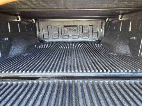 Used 2017 RAM 1500 Big Horn image 11